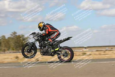 media/Nov-03-2024-TrackDaz (Sun) [[44580f4982]]/B Group/1220pm (Wheelie Bump)/